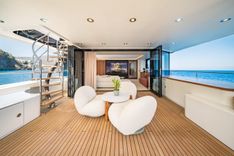 best yacht sales deals COCOON - Moonen