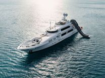 Buy a yacht JUST ENOUGH Ares Marine Tri-Deck