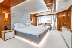 Buy a yacht ALADDIN - Sunseeker