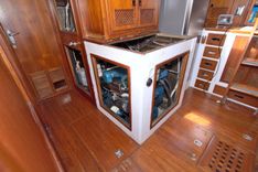 Buy a yacht Satori 47