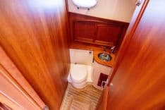 the best price on BAREFOOT - Hinckley