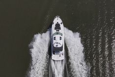 Стоимость яхты NASA - SEA RAY