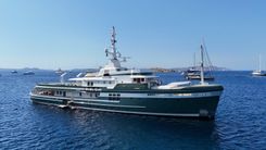 best yacht sales deals STEEL - PENDENNIS
