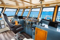 best yacht sales deals PELICAN 60