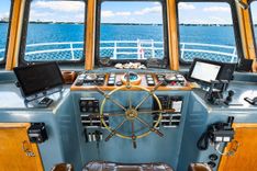 PELICAN - CUSTOM yacht sale