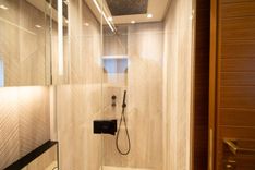 Buy a yacht LE GYPSY 102