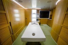 best yacht sales deals JADE 959 Bandido 170