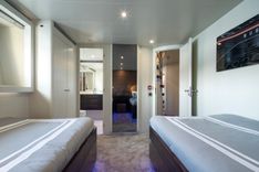 the best price on CANALI - Canados