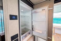 best yacht sales deals Macu 580