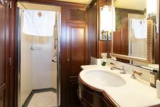 Продажа яхты ANYPA 101