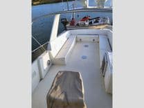 74' Hatteras 1989 74 CPMY price