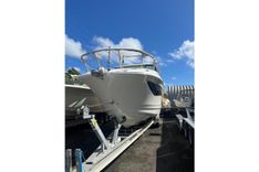 Стоимость яхты No Name Sundancer 320 Outboard