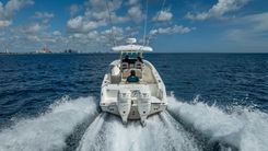 330 Boston Whaler - Boston Whaler yacht sale