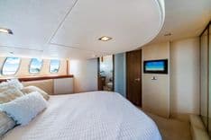 the best price on MANHATTAN 52 - Sunseeker