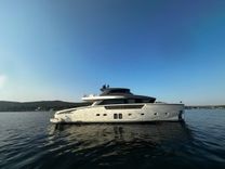 best yacht sales deals Lady Larisa - SAN LORENZO