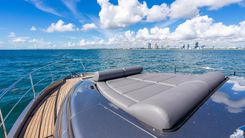 the best price on UNREEL 70