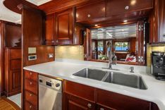 Стоимость яхты JADE PANAMA - RAYBURN CUSTOM YACHTS