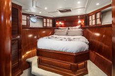 Купить яхту JADE PANAMA в Shestakov Yacht Sales