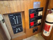 Лучшая цена на Summer Breeze 37 Sport Series