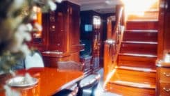 best yacht sales deals SAVANNAH 90