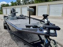 Buy a 023 G3 Sportsman 1910 NLAK 2023 at Shestakov Yacht Sales