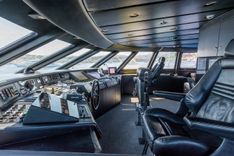 best yacht sales deals THE WELLESLEY 1993