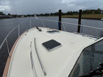 Buy a yacht STARLITE 42 Flybridge