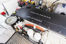 Купить Tiara F44 Flybridge