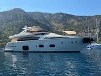 NGV - Ferretti Yachts