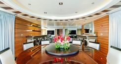 the best price on SUPERYACHT W 189
