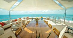 SUPERYACHT W - FeadShip
