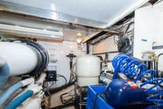 Buy a yacht Bluewater  Raised Pilothouse Flybridge Sedan