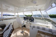 Лучшая цена на ST. TROPEZ - Cheoy Lee