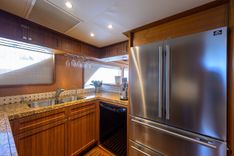 Стоимость яхты ST. TROPEZ Serenity 68