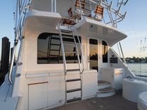 Buy a VENTURA 2005 at Shestakov Yacht Sales