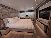 Buy a yacht SHIP HAPPENS 30 Walkaround