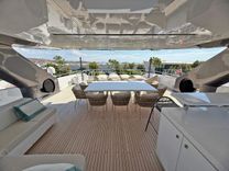 SHIP HAPPENS yacht sale