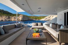 Лучшая цена на Lady Nora