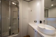 Стоимость яхты Lady Nora - Broward Yacht