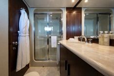 Продажа яхты Lady Nora - Broward Yacht