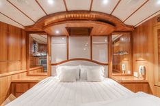 Money Cat yacht sale