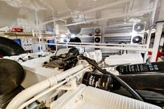 VKY74038A808 74 Enclosed Bridge yacht sale