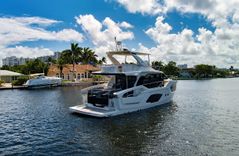 Лучшая цена на JOAN'S RONDEVOUS 52