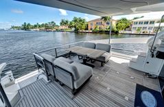 Купить яхту JOAN'S RONDEVOUS 52 Fly в Shestakov Yacht Sales