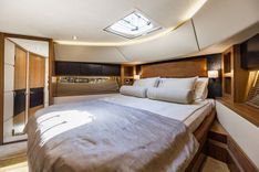 Thinks Its His - SEA RAY yacht sale