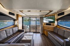 Buy a yacht Thinks Its His - SEA RAY