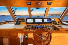 Buy a LA BELLA VITA II - HAMPTON YACHTS at Shestakov Yacht Sales