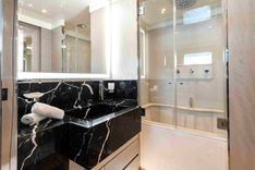 Продажа яхты AQUILA 2004