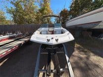 the best price on 24' Regal 2014 FasDeck 24 2014