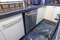 KAYA - Johnson yacht sale